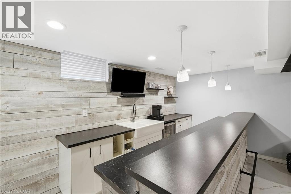 1381 Old Zeller Drive, Kitchener, Ontario  N2A 0C6 - Photo 34 - 40842332
