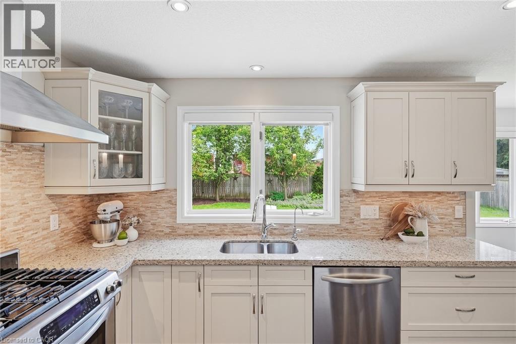 391 Timlock Place, Waterloo, Ontario N2K 3J1 - Photo 16 - 40842211