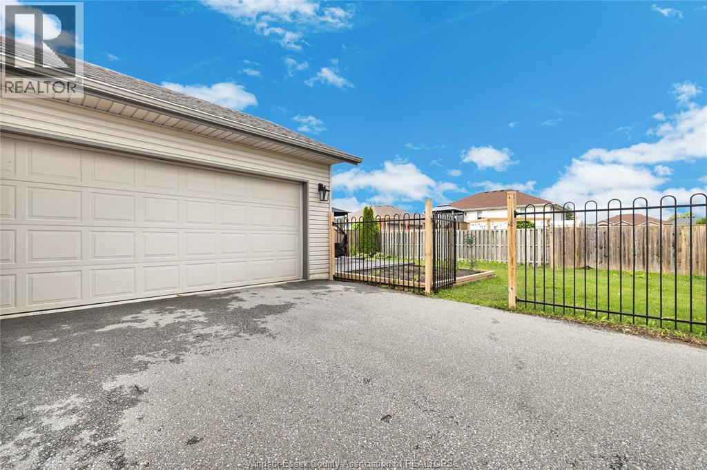 440 West Belle River Road, Lakeshore, Ontario  N0R 1A0 - Photo 40 - 26014932