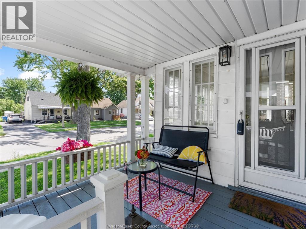1025 Campbell Avenue, Windsor, Ontario  N9B 2J4 - Photo 3 - 26014828