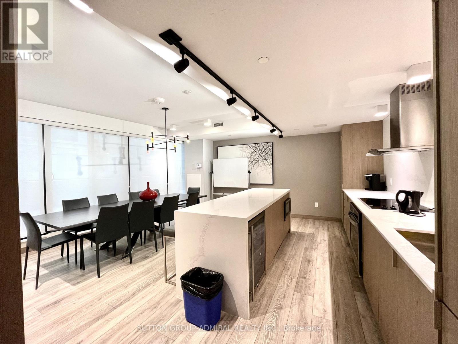 1412 - 215 Queen Street W, Toronto, Ontario  M5A 1S2 - Photo 11 - C13479064