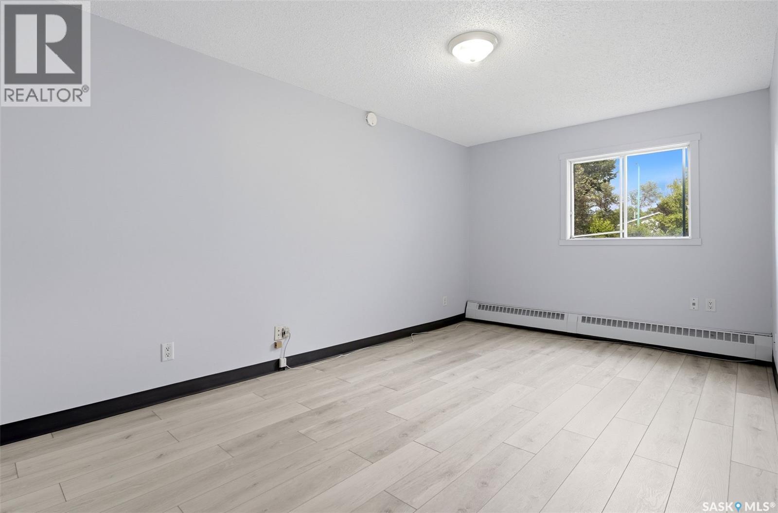 106 51 Rodenbush Drive, Regina, Saskatchewan  S4R 8C7 - Photo 13 - SK040113