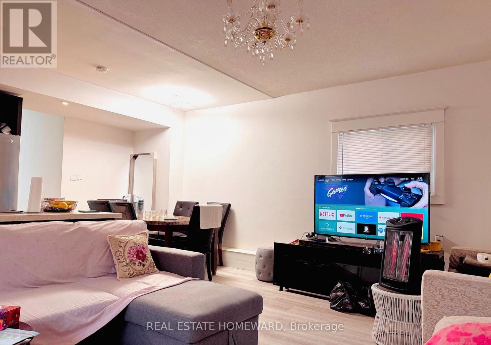 41 Patterson Avenue, Toronto, Ontario  M1L 3Y1 - Photo 3 - E13478938