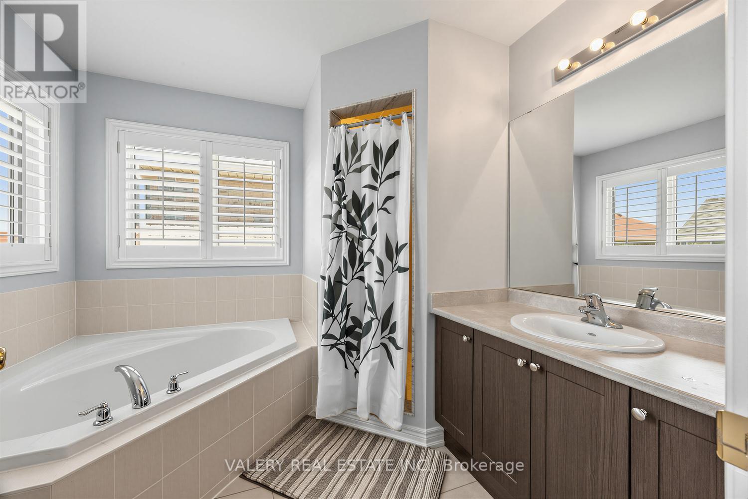 20 Mcdonald Cres Crescent, Clarington, Ontario  L1B 0E2 - Photo 21 - E13479002