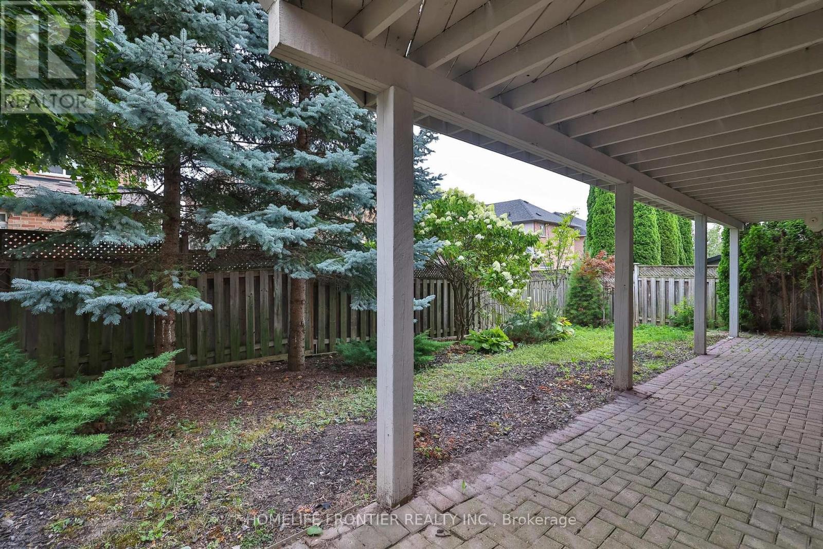 110 Red River Crescent, Newmarket, Ontario  L3X 2R1 - Photo 49 - N13479008
