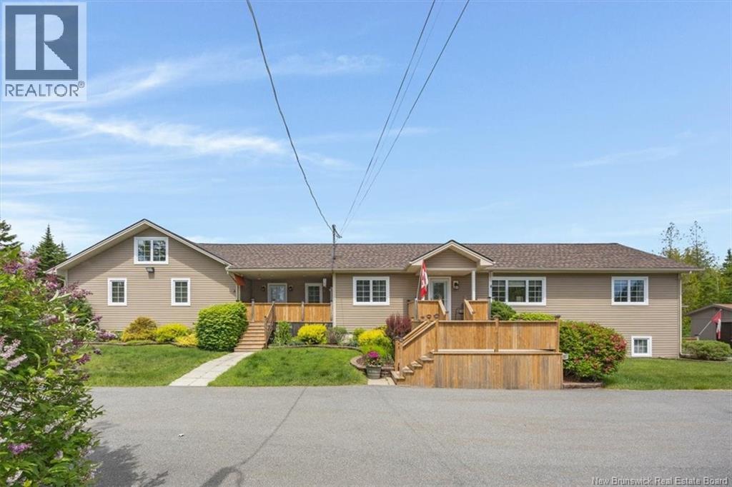 735 Hillcrest Road, Saint John, New Brunswick