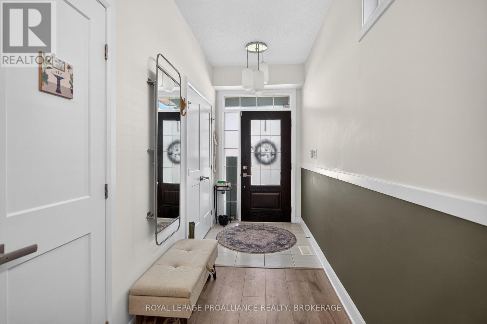 1532 Scarlet Street, Kingston, Ontario K7K 0H6 - Photo 4 - X13479162