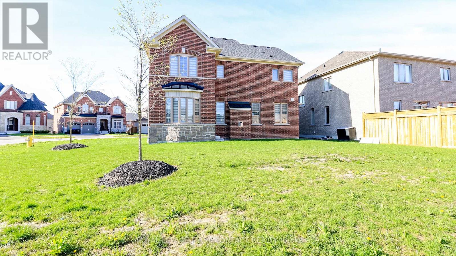 58 Sanford Circle, Springwater, Ontario  L9X 2A9 - Photo 7 - S13478894