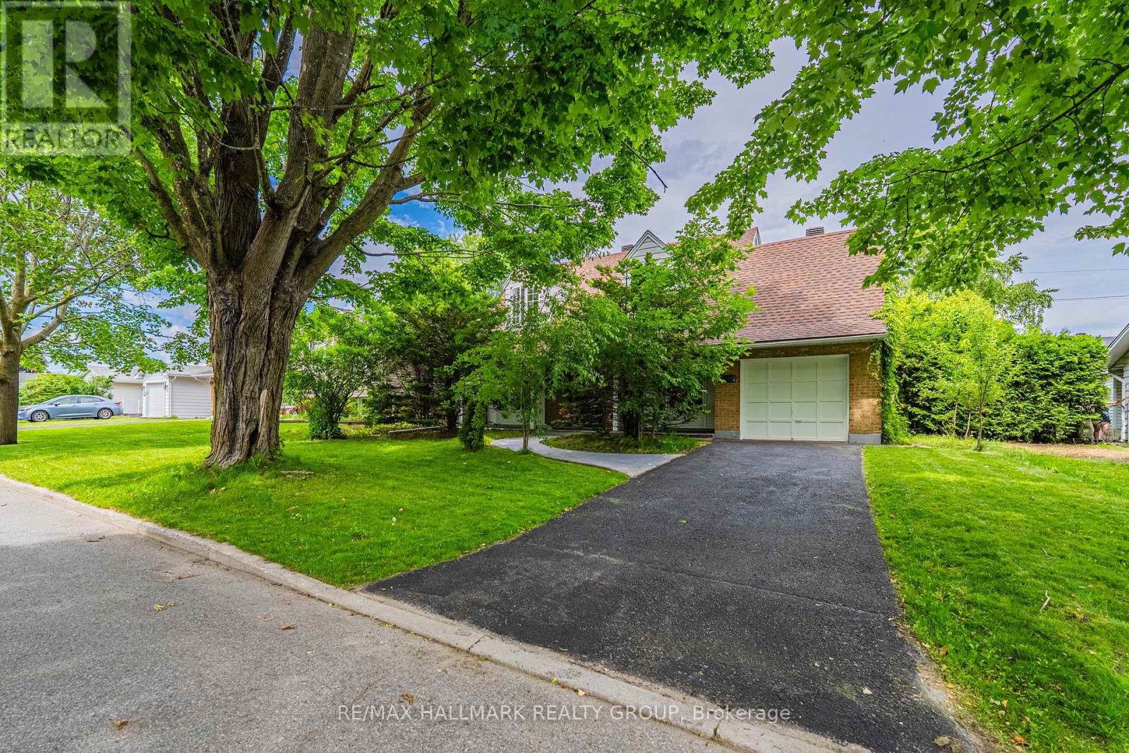 3319 Kodiak Street, Ottawa, Ontario  K1V 7S7 - Photo 3 - X13479258