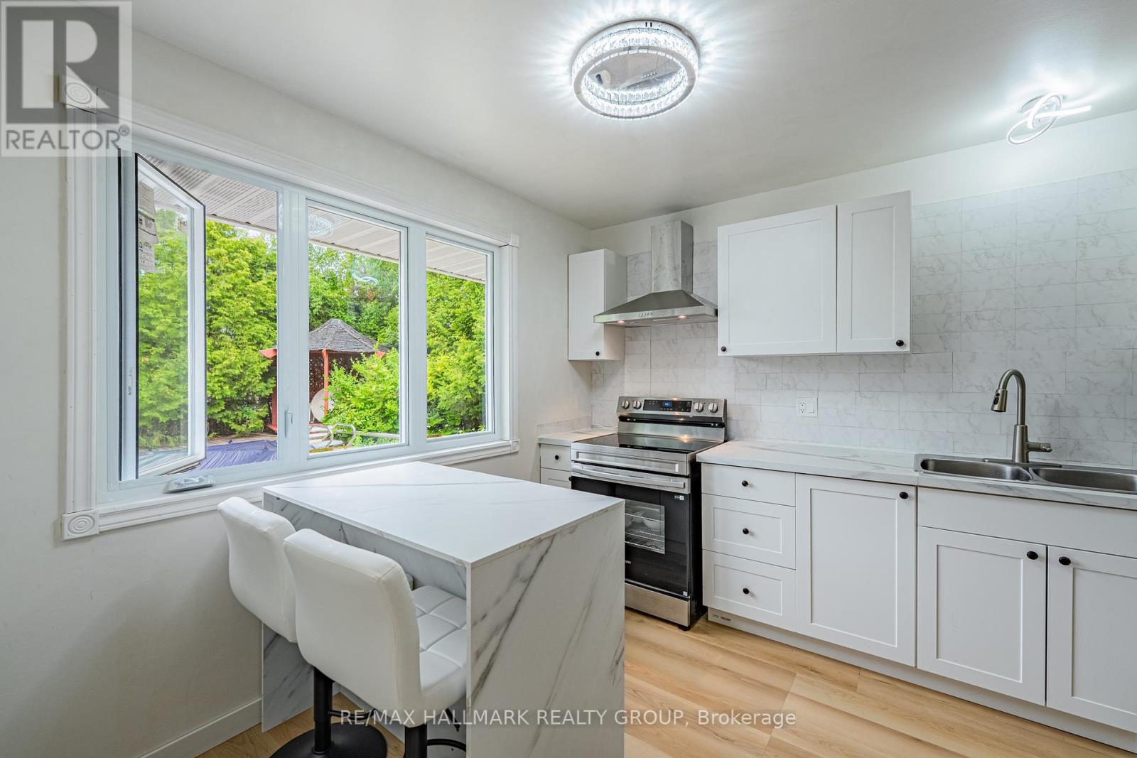 3319 Kodiak Street, Ottawa, Ontario  K1V 7S7 - Photo 7 - X13479258