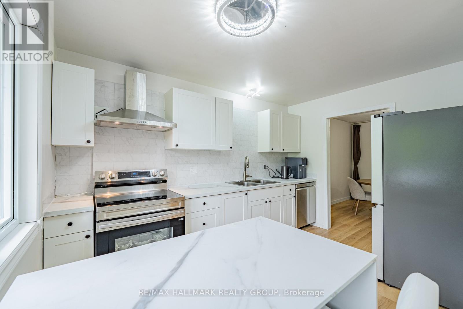 3319 Kodiak Street, Ottawa, Ontario  K1V 7S7 - Photo 8 - X13479258