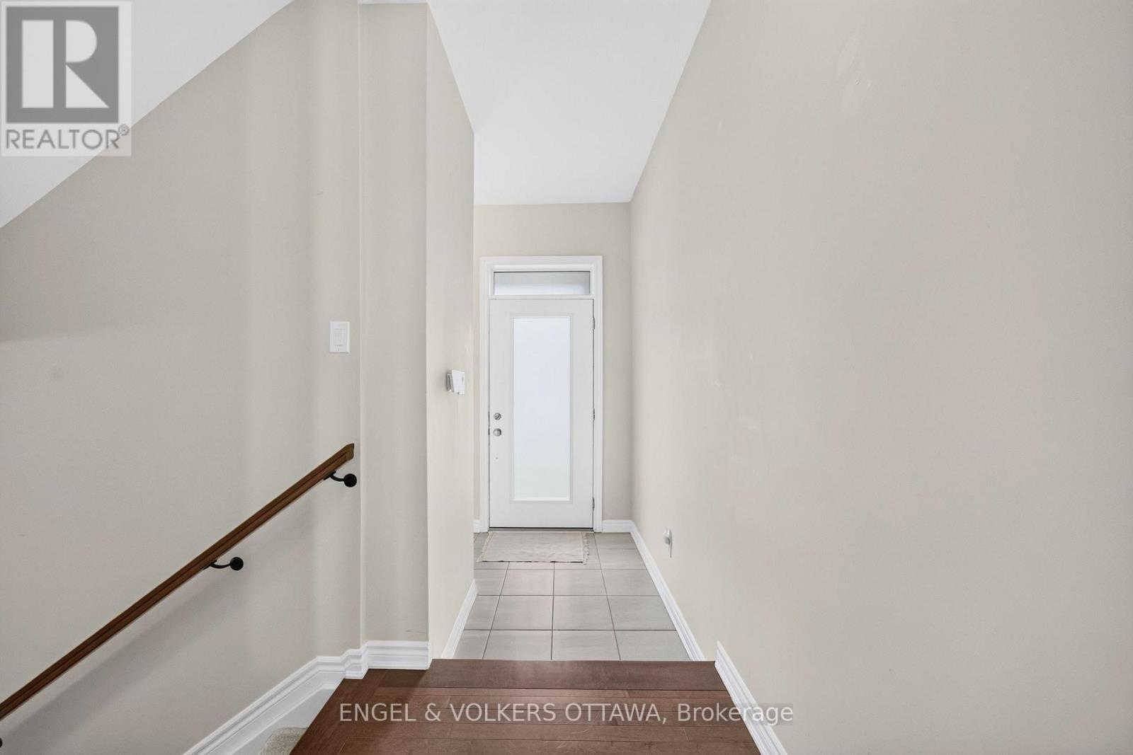 33 Focality Crescent, Ottawa, Ontario K2J 6W7 - Photo 3 - X13479294