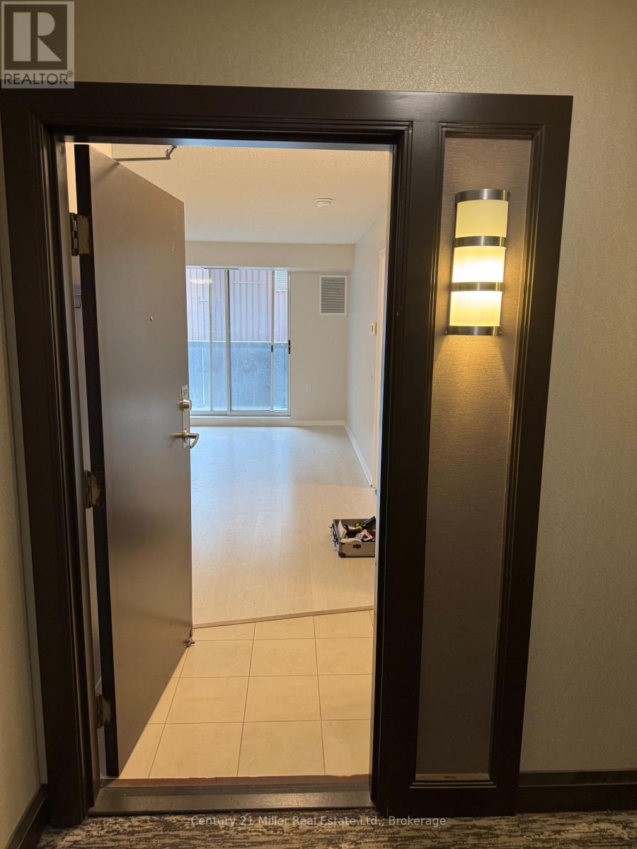 501 - 35 Finch Avenue E, Toronto, Ontario  M2N 6Z8 - Photo 4 - C13479250