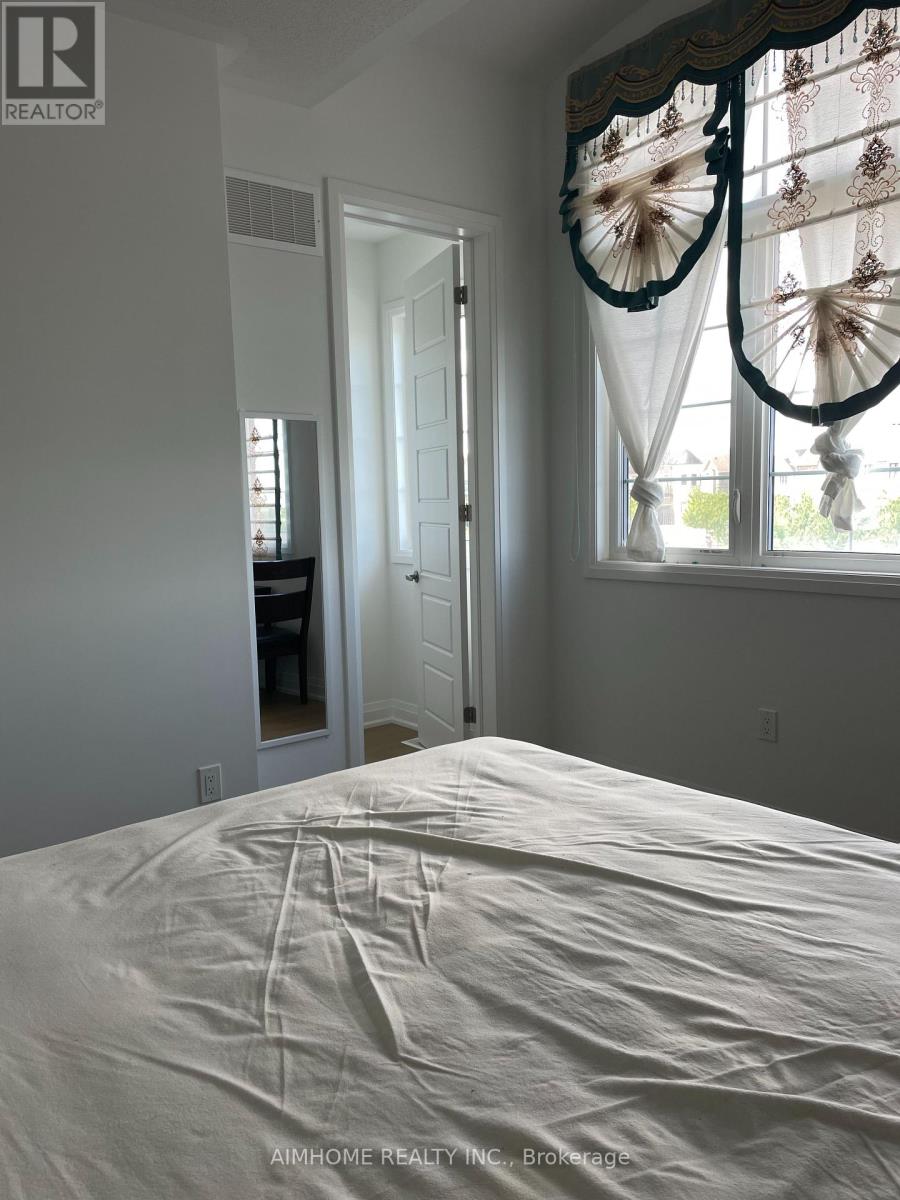 Master - 3036 William Cutmore Boulevard, Oakville, Ontario  L6H 7W8 - Photo 4 - W13478940
