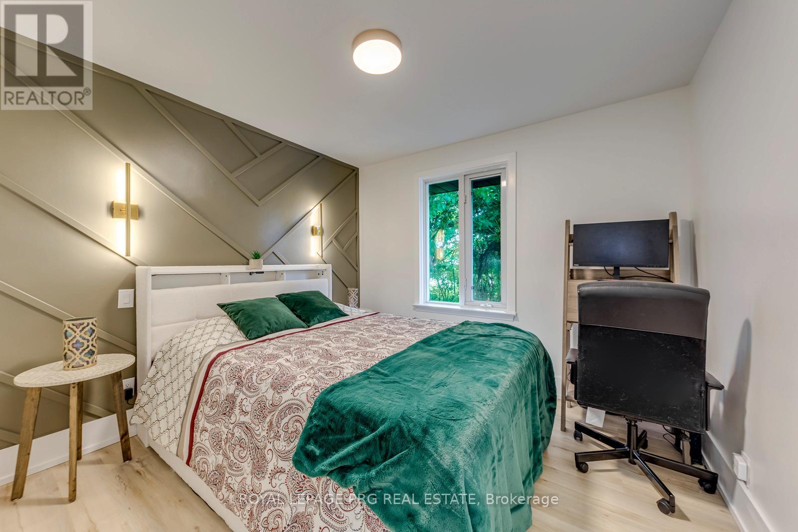 598 Wildwood Drive, Oakville, Ontario  L6K 1V3 - Photo 49 - W13478948