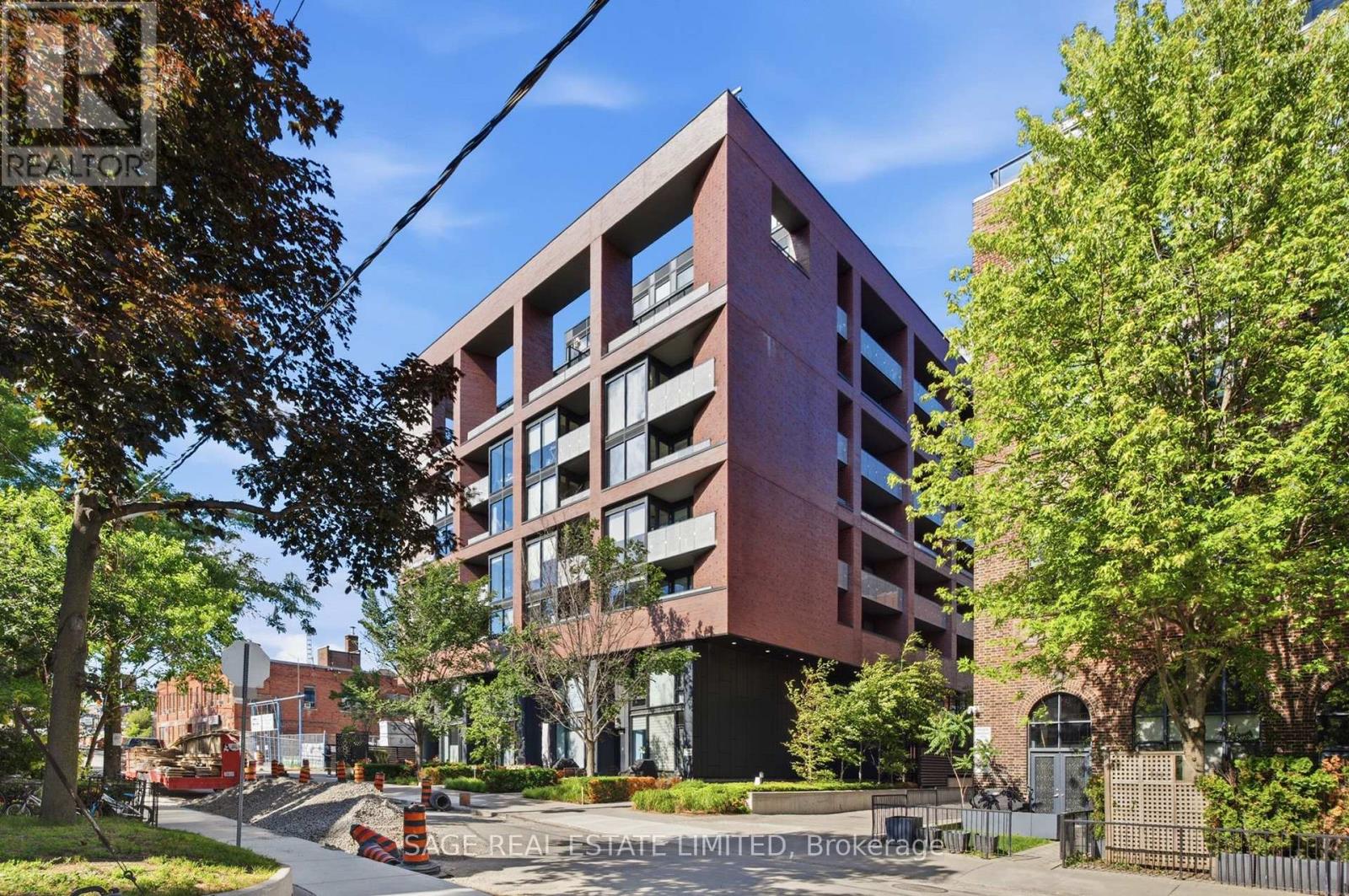 706 - 383 SORAUREN AVENUE, Toronto, Ontario