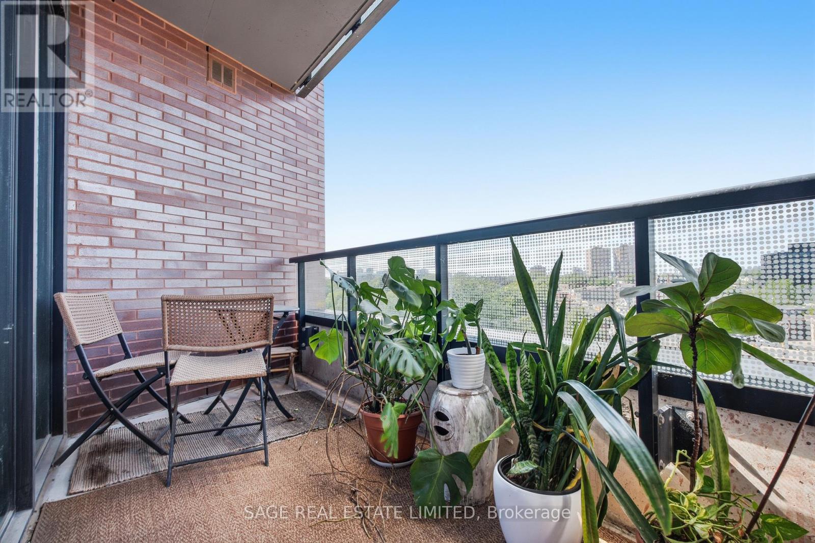 706 - 383 Sorauren Avenue, Toronto, Ontario  M6R 2G5 - Photo 20 - W13478956