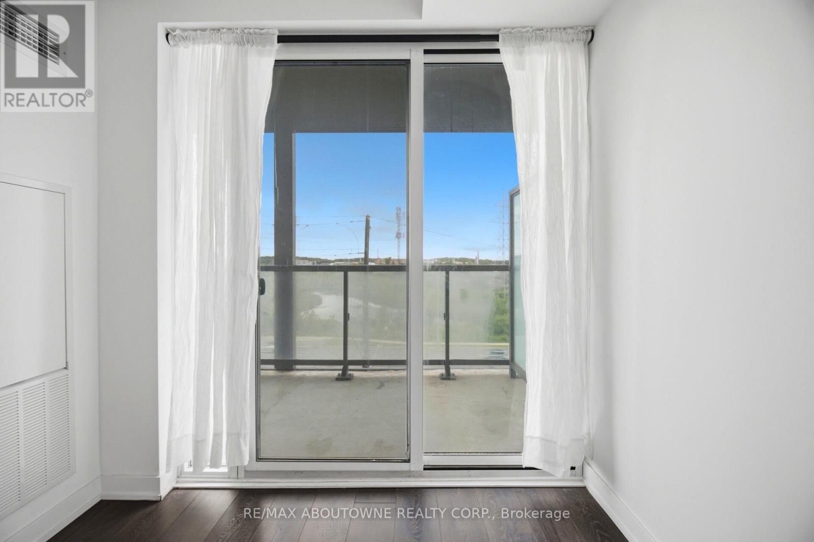 508b - 3200 Dakota Common, Burlington, Ontario  L7M 2A7 - Photo 14 - W13479038