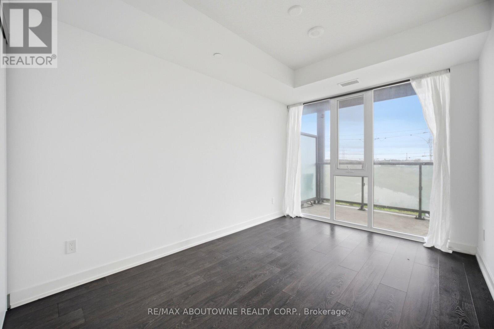 508b - 3200 Dakota Common, Burlington, Ontario  L7M 2A7 - Photo 18 - W13479038