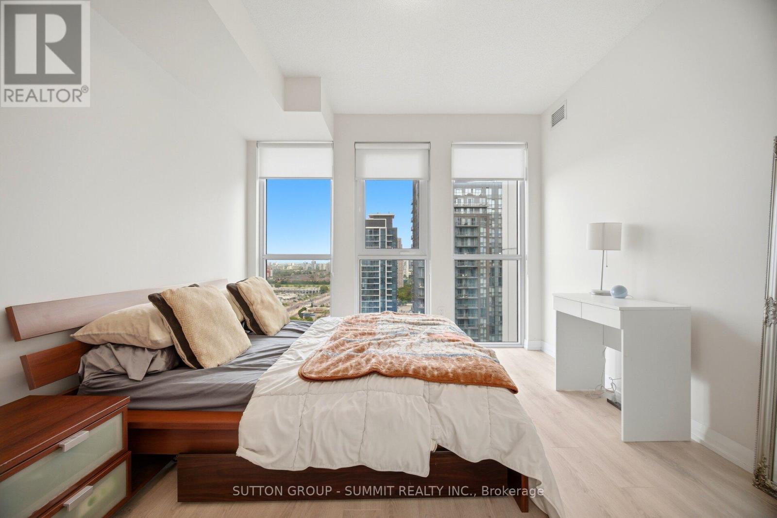 1814 - 35 Watergarden Drive, Mississauga, Ontario  L5R 0G8 - Photo 18 - W13479044