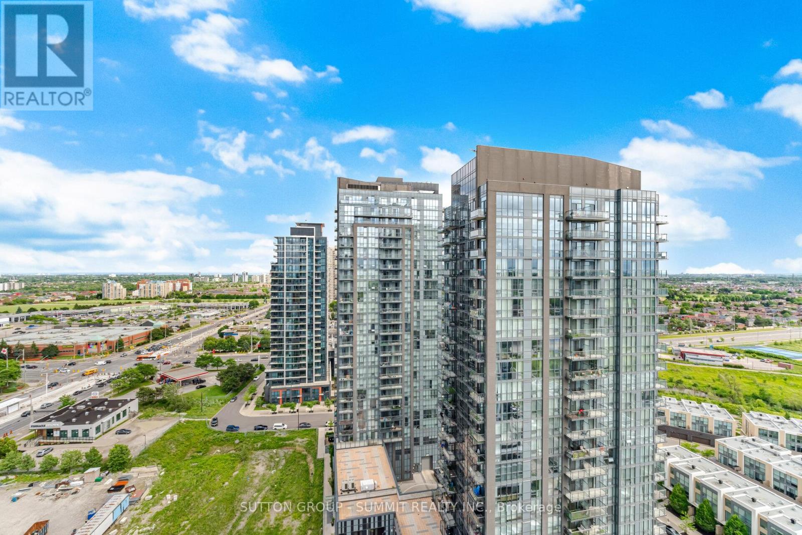 1814 - 35 Watergarden Drive, Mississauga, Ontario  L5R 0G8 - Photo 2 - W13479044