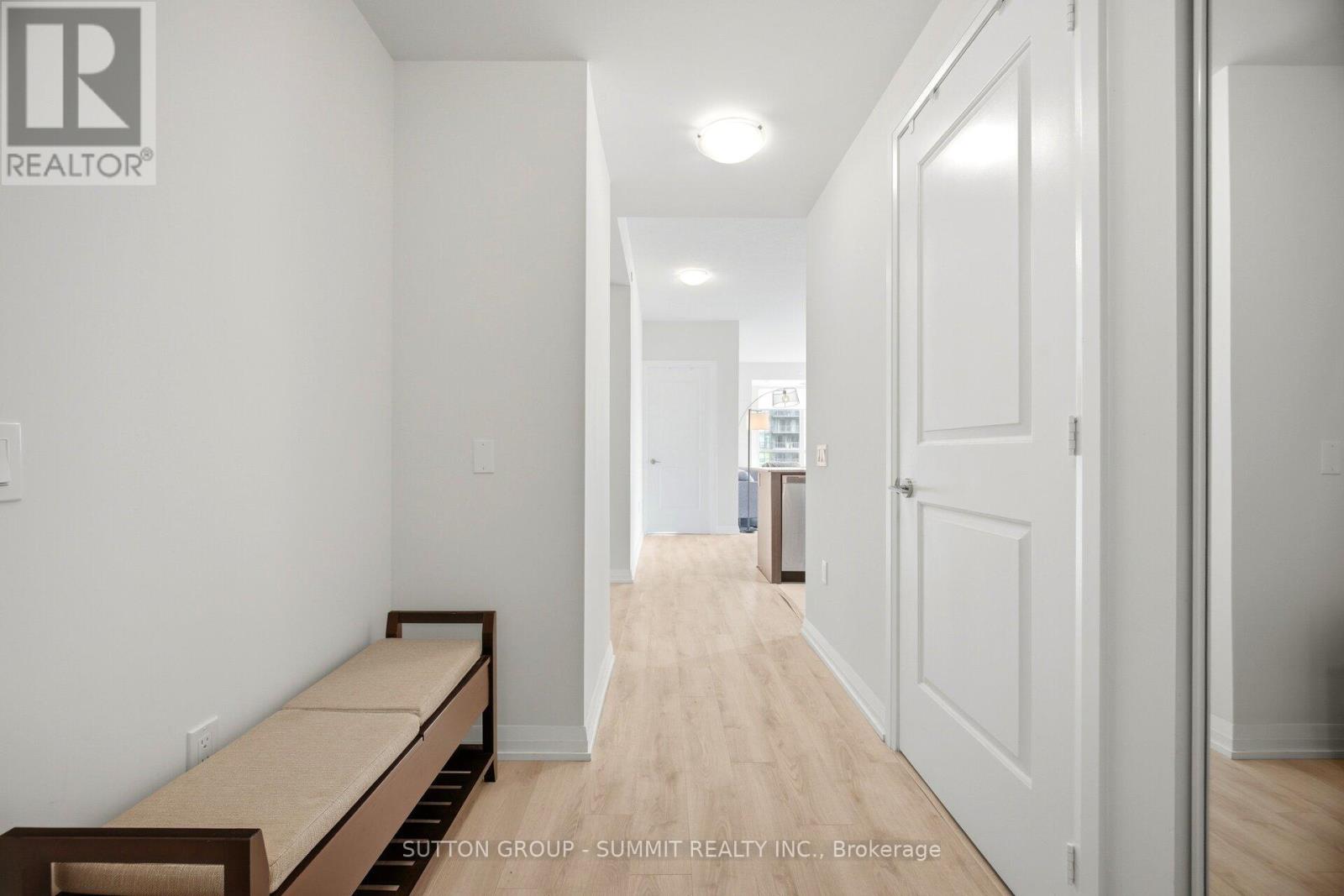 1814 - 35 Watergarden Drive, Mississauga, Ontario  L5R 0G8 - Photo 5 - W13479044