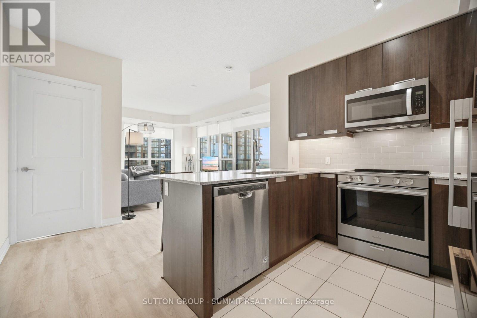 1814 - 35 Watergarden Drive, Mississauga, Ontario  L5R 0G8 - Photo 8 - W13479044