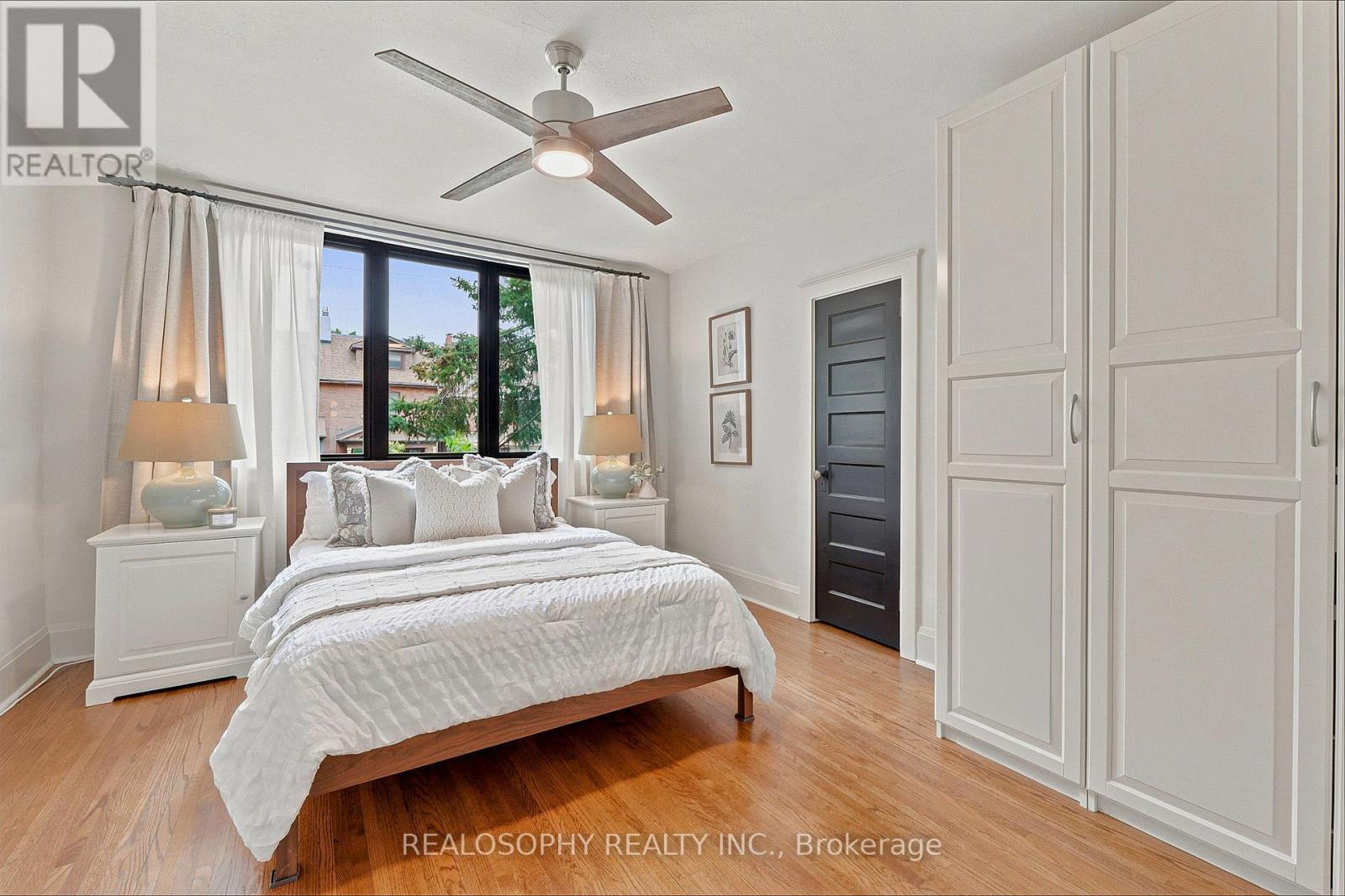 44 Gilmour Avenue, Toronto, Ontario  M6P 3A9 - Photo 19 - W13479072