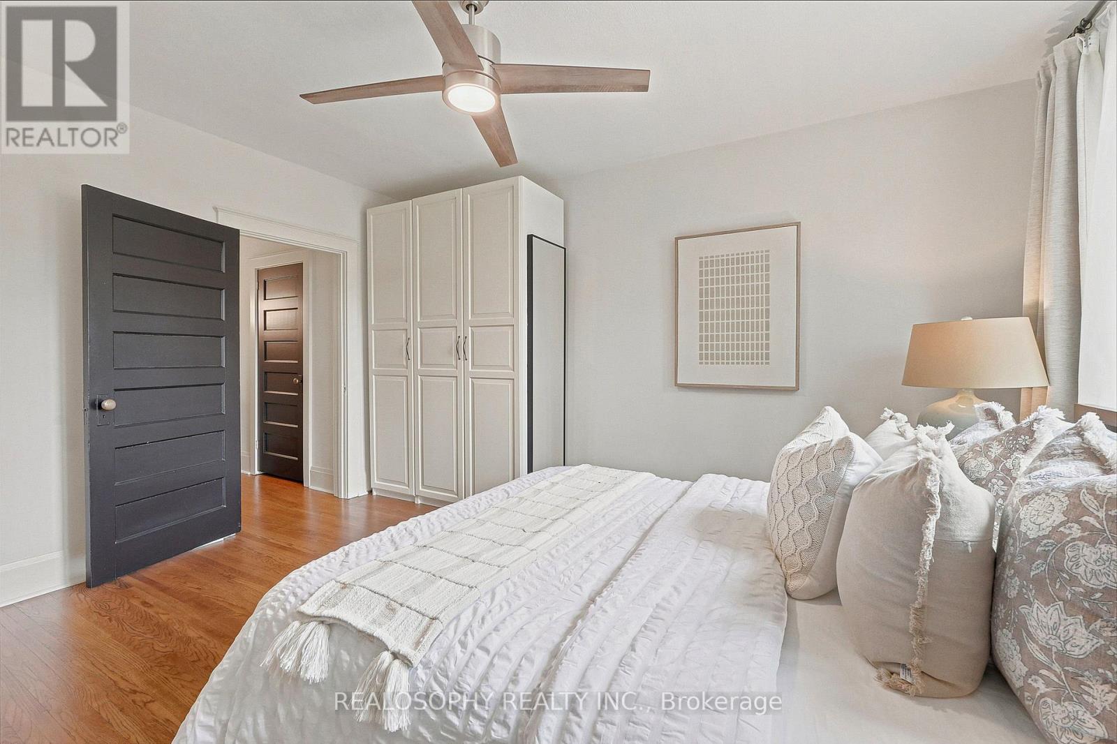44 Gilmour Avenue, Toronto, Ontario  M6P 3A9 - Photo 22 - W13479072