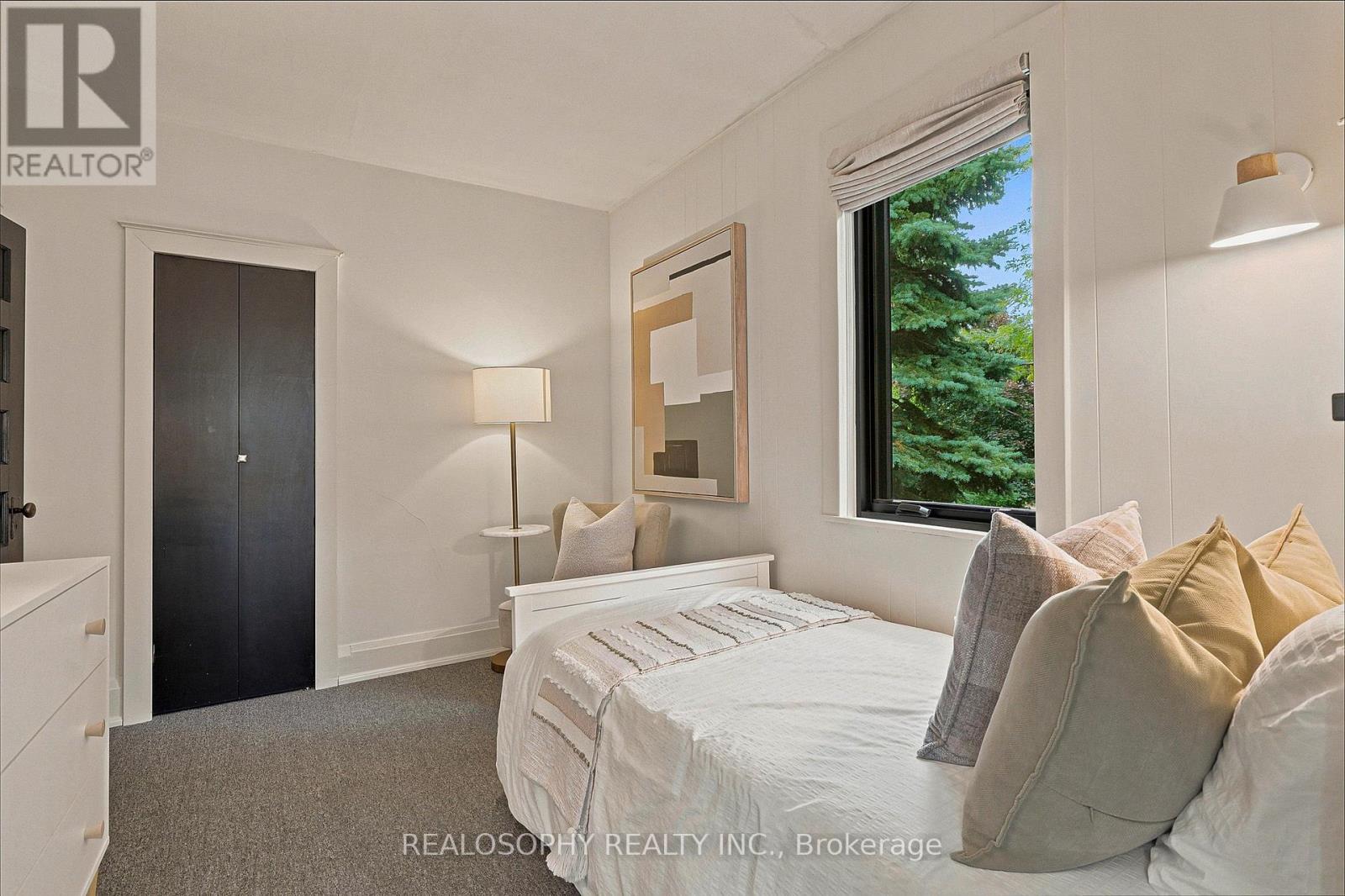 44 Gilmour Avenue, Toronto, Ontario  M6P 3A9 - Photo 24 - W13479072