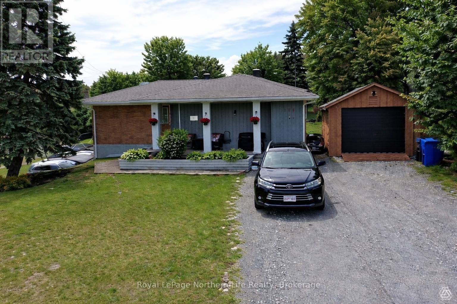 224 ELLIOTT STREET, Temiskaming Shores, Ontario