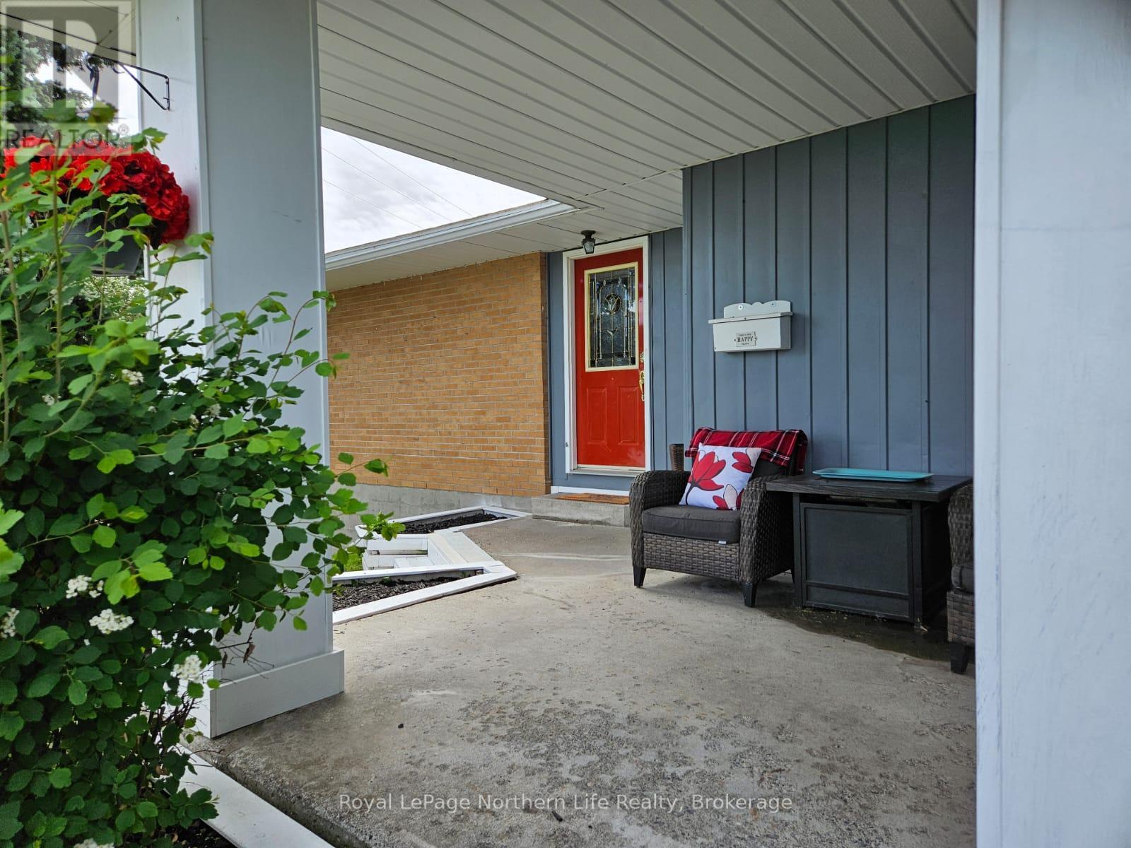 224 Elliott Street, Temiskaming Shores, Ontario  P0J 1K0 - Photo 10 - T13479100