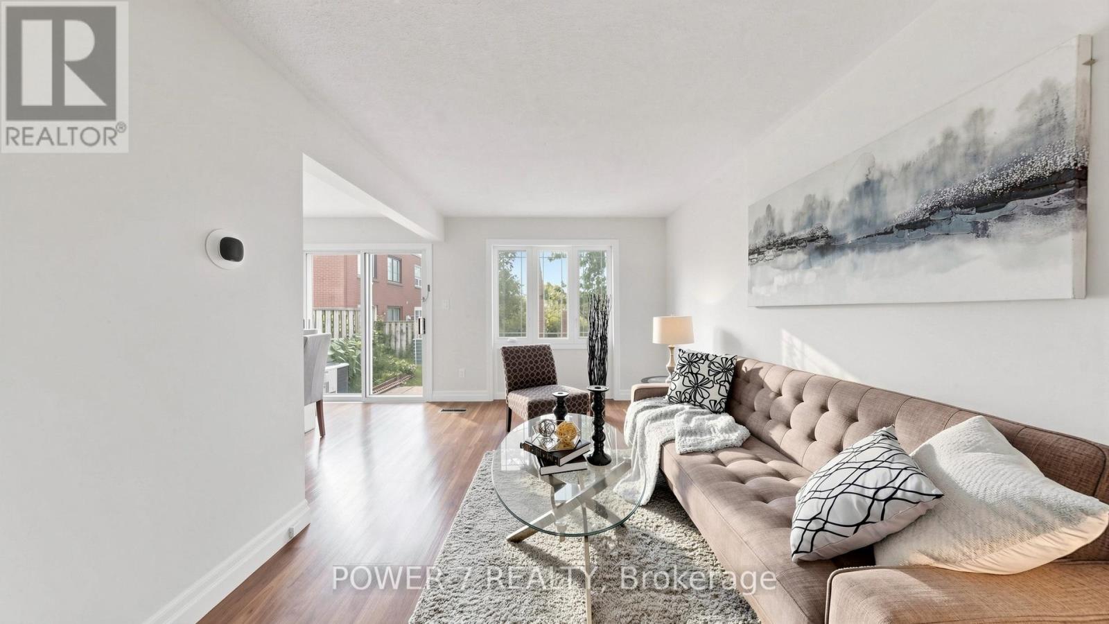 197 - 197 Bridletowne Circle, Toronto, Ontario M1W 2H6 - Photo 3 - E13477078