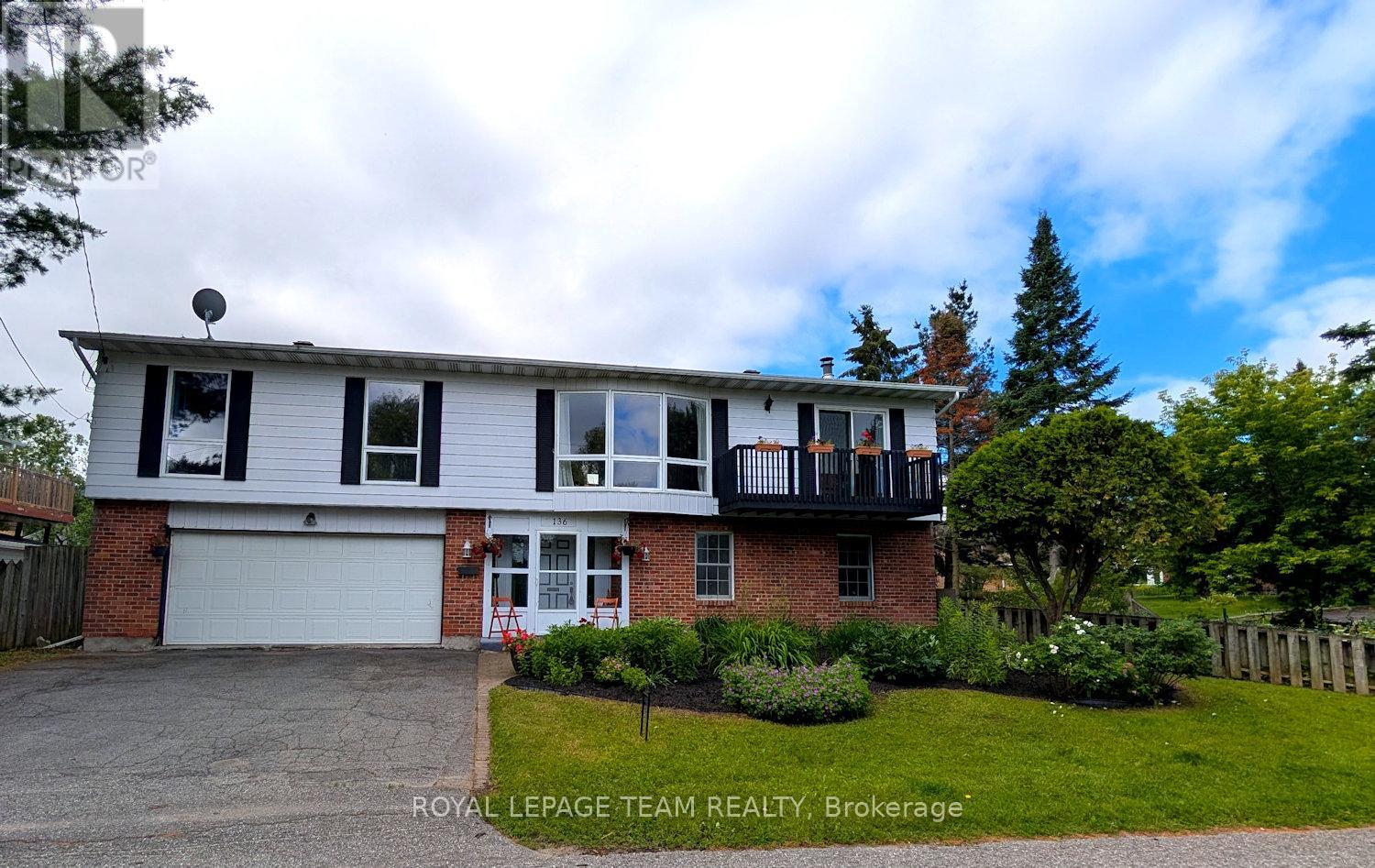 136 James Cummings Avenue, Ottawa, Ontario  K2H 8E1 - Photo 3 - X13107396