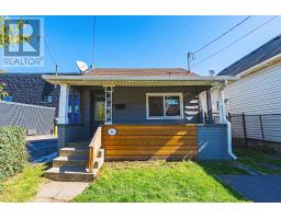 24 ROWANWOOD STREET, Hamilton, Ontario