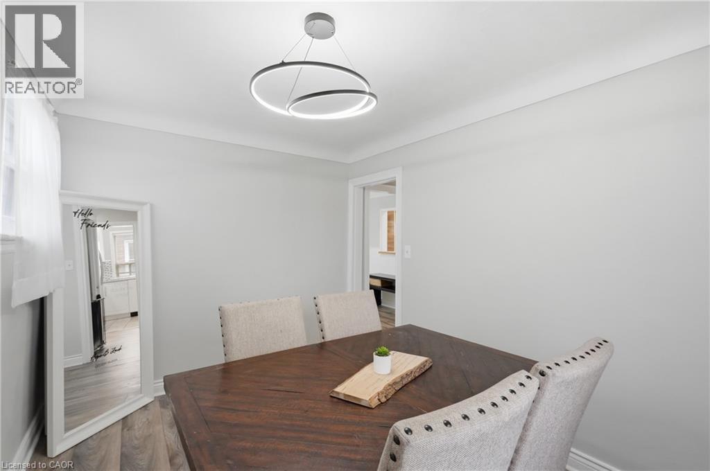 160 East 36th Street, Hamilton, Ontario  L8V 3Z4 - Photo 15 - 40842319