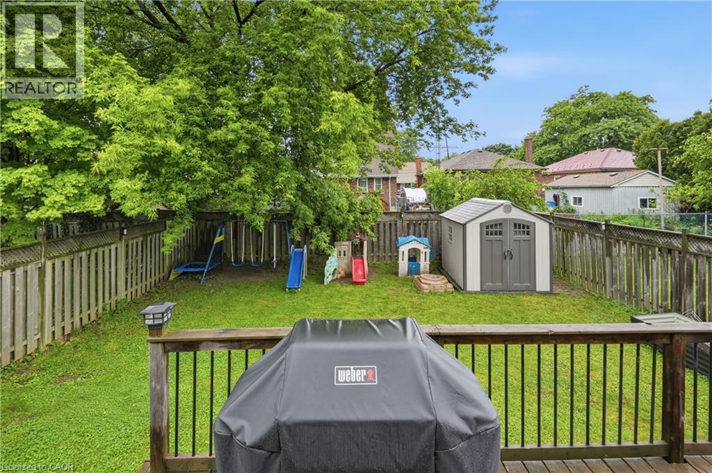 160 East 36th Street, Hamilton, Ontario  L8V 3Z4 - Photo 27 - 40842319