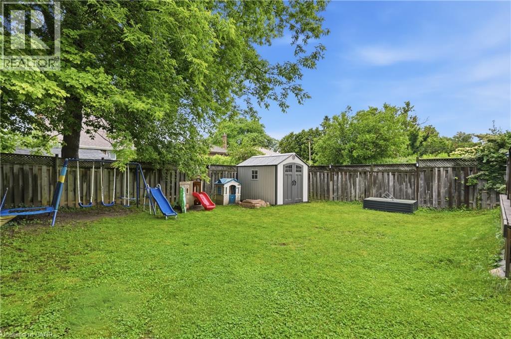 160 East 36th Street, Hamilton, Ontario  L8V 3Z4 - Photo 28 - 40842319