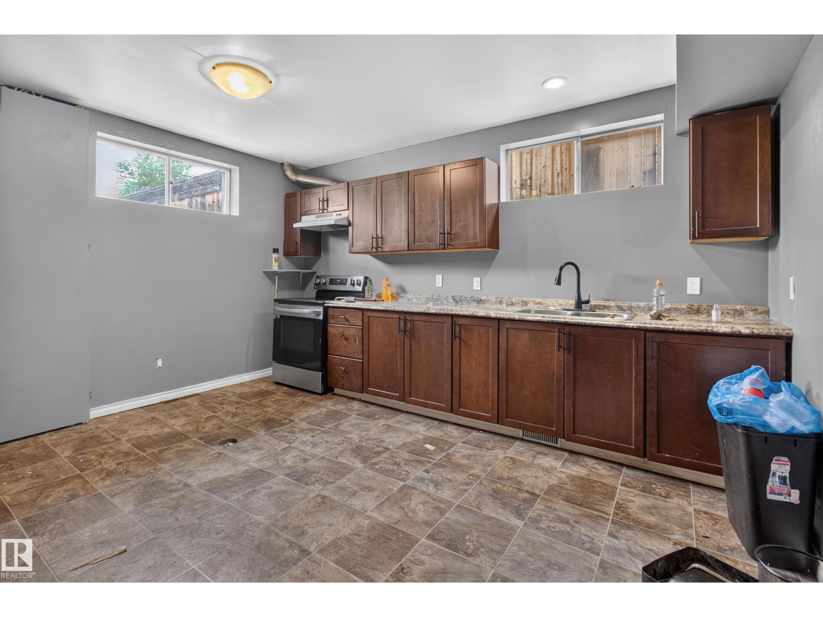 9315 132a Av Nw, Edmonton, Alberta  T5E 1B4 - Photo 21 - E4494869