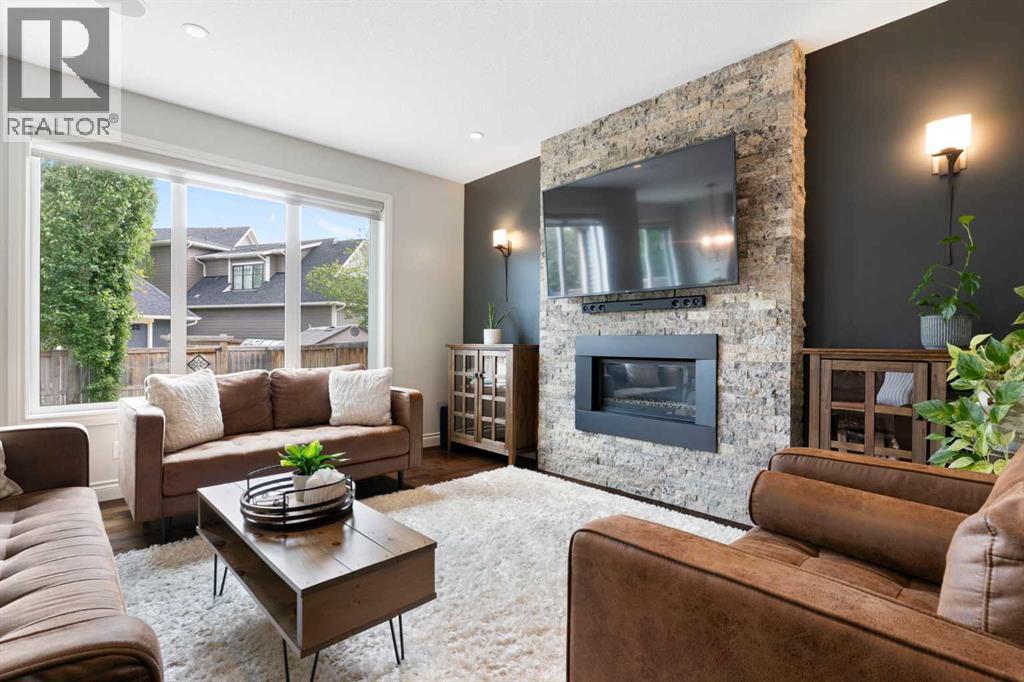 203 Cooperstown Lane Sw, Airdrie, Alberta  T4B 2L2 - Photo 11 - A2322831