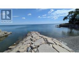 36 LAKEVIEW DRIVE, Hamilton, Ontario