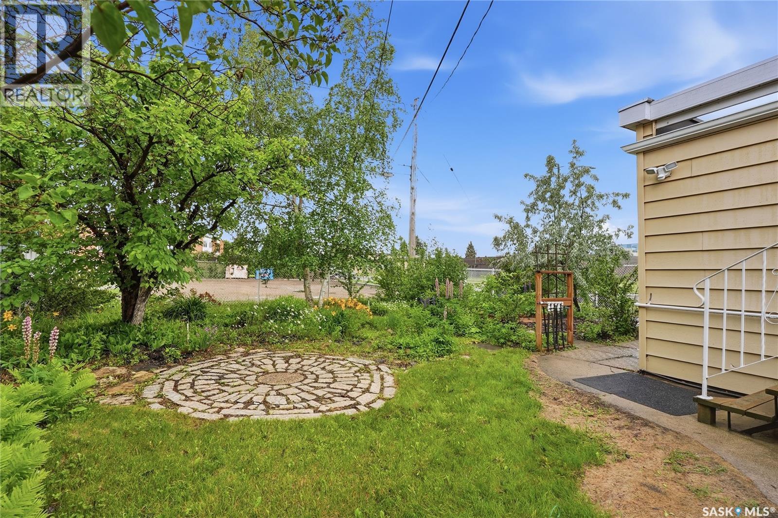 21 Bateman Crescent, Saskatoon, Saskatchewan  S7H 3C3 - Photo 50 - SK040133