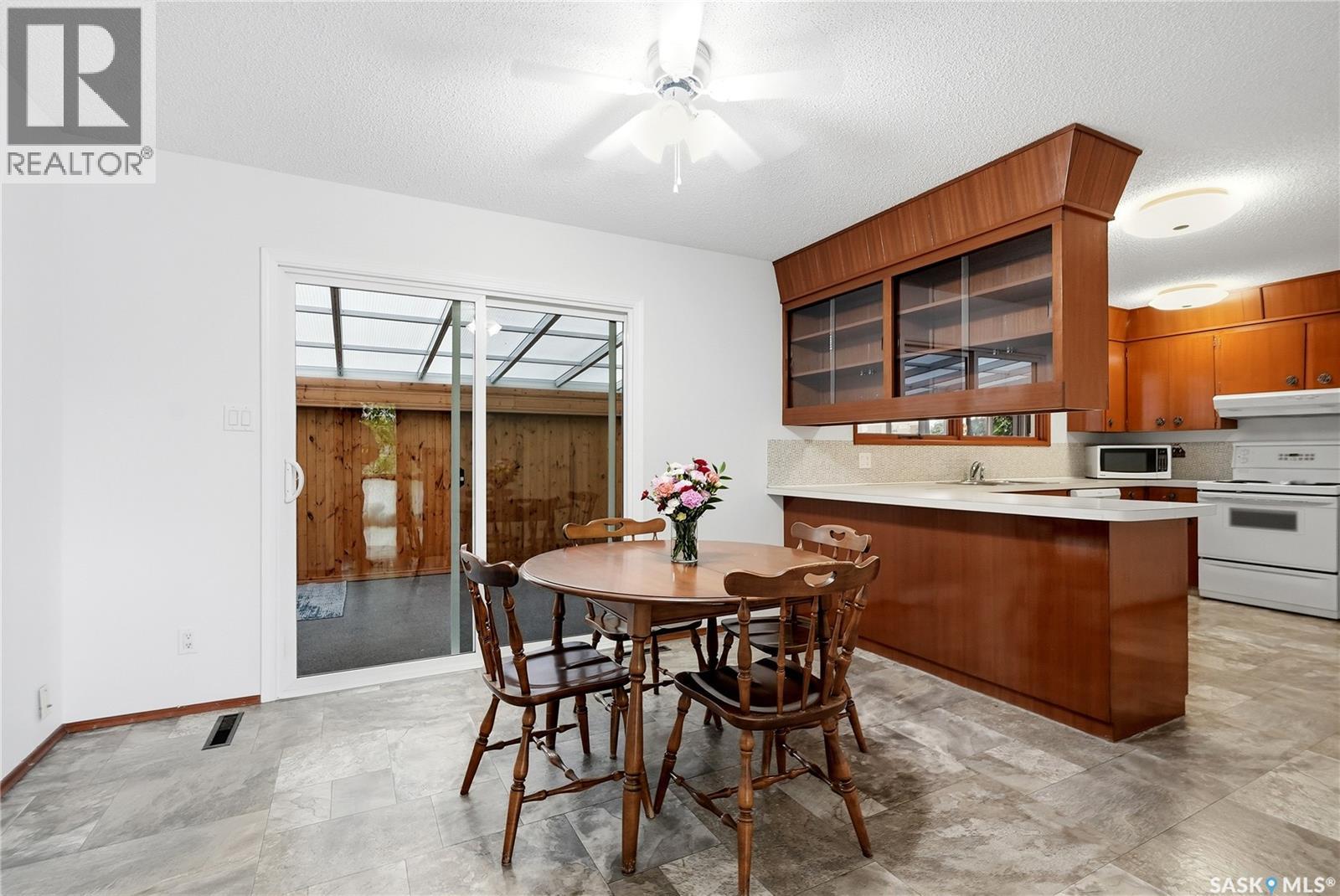21 Bateman Crescent, Saskatoon, Saskatchewan  S7H 3C3 - Photo 9 - SK040133