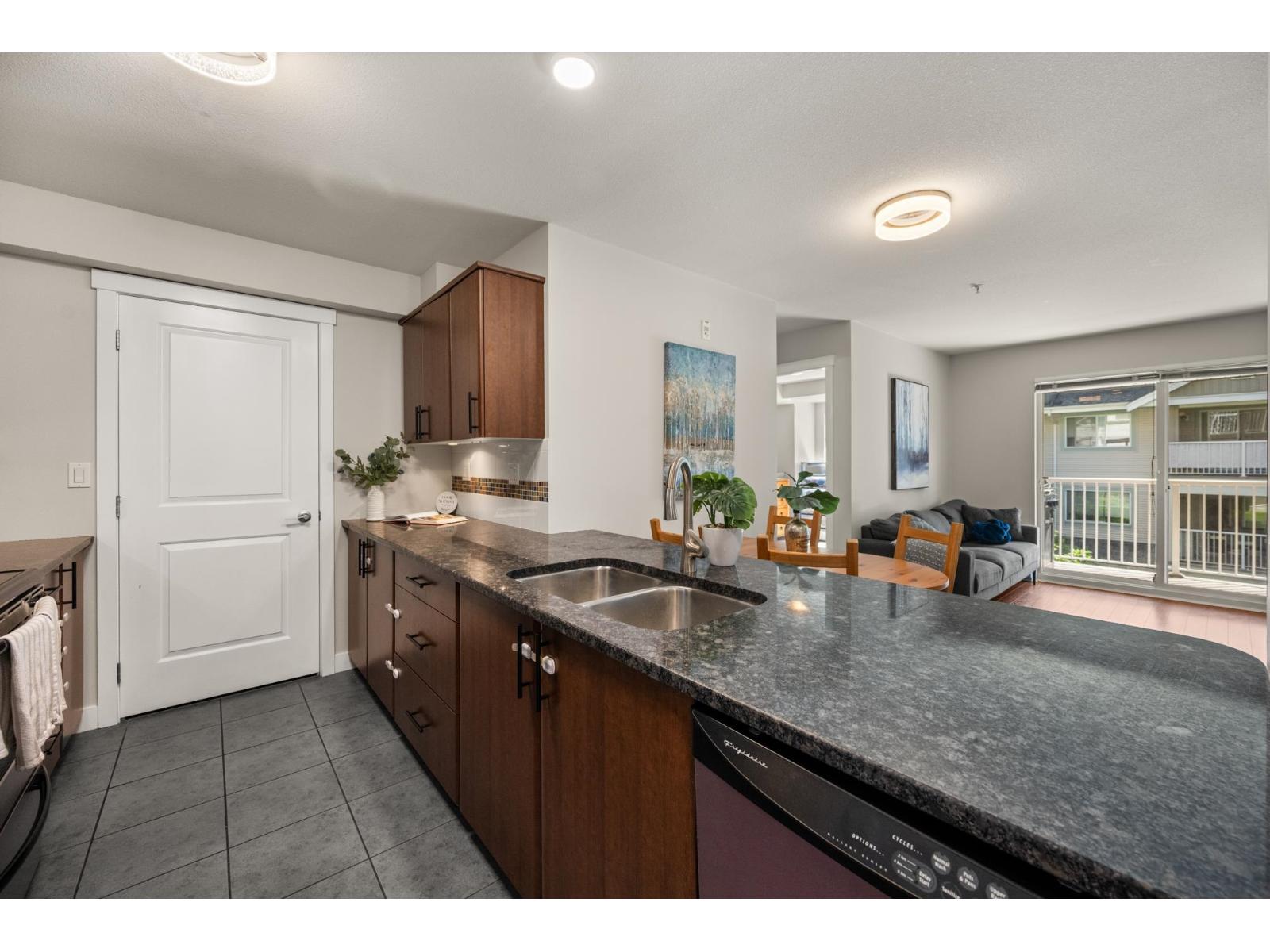 206 19340 65 Avenue, Surrey, British Columbia  V3S 6X5 - Photo 8 - R3138686