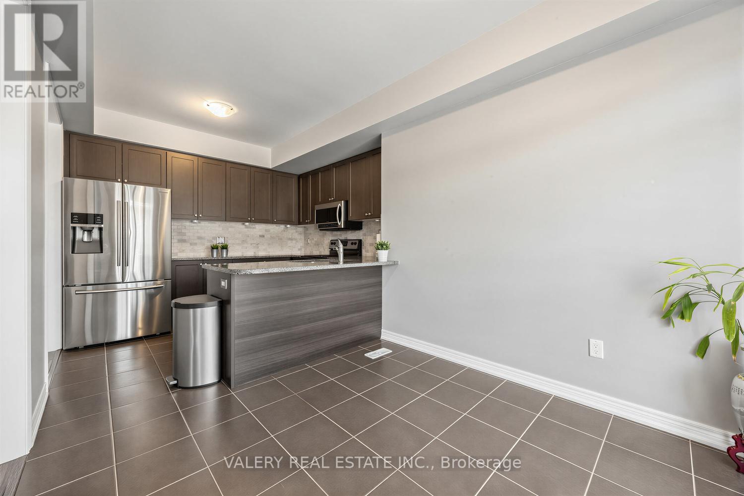 20 Mcdonald Cres Crescent, Clarington, Ontario  L1B 0E2 - Photo 10 - E13479002