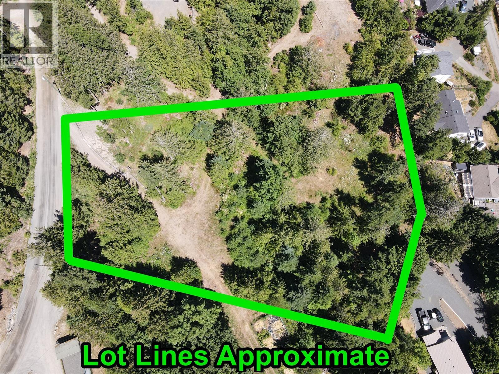 1718 Warn Way, qualicum beach, British Columbia