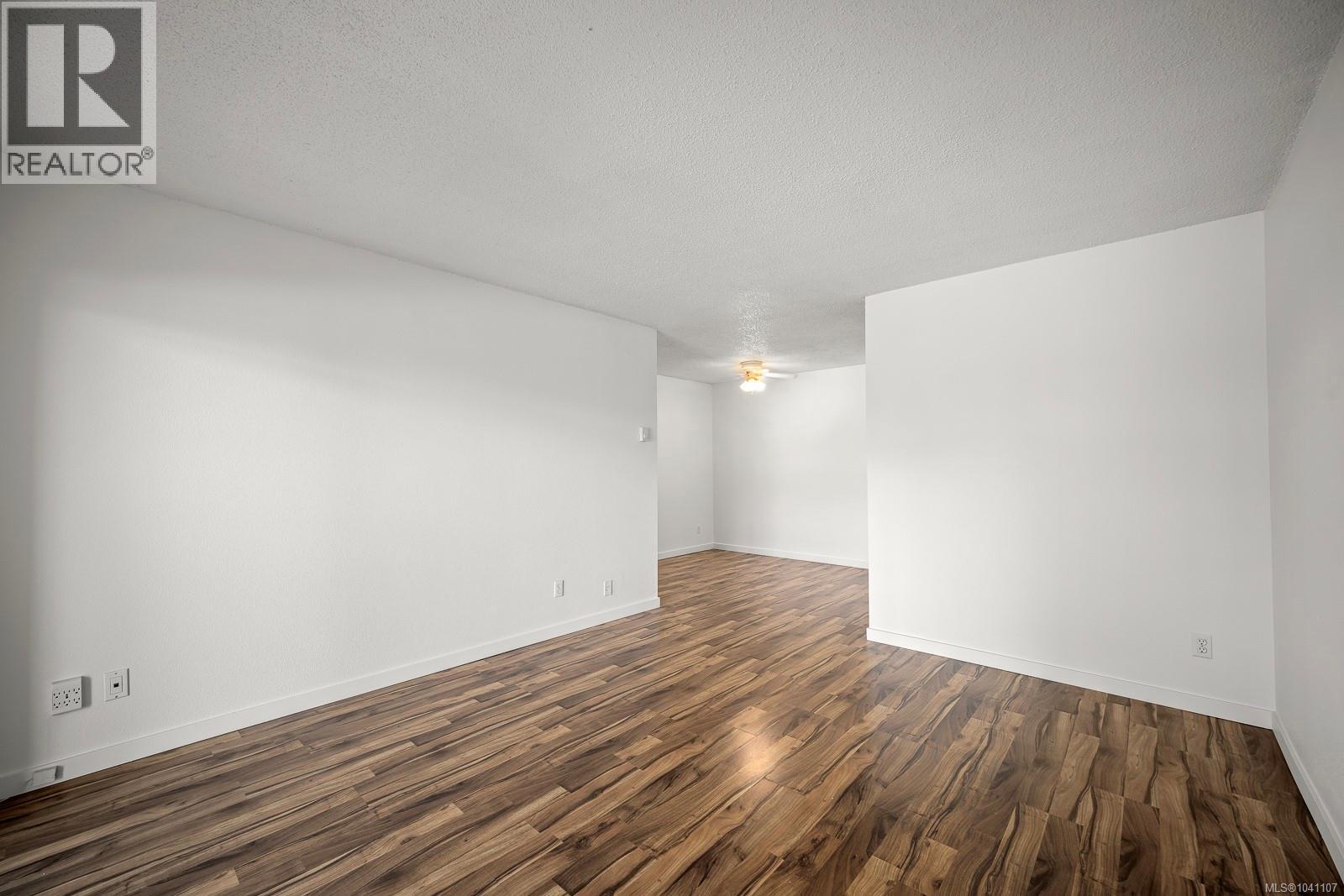 107 1130 Willemar Ave, Courtenay, British Columbia  V9N 3L9 - Photo 15 - 1041107
