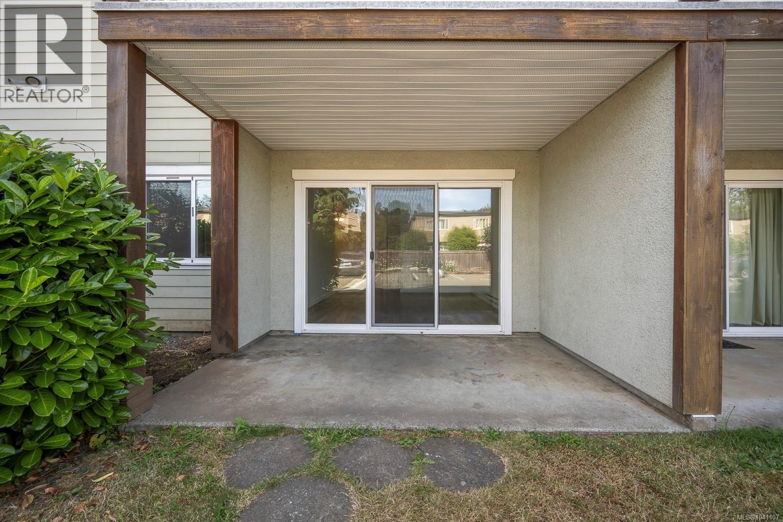107 1130 Willemar Ave, Courtenay, British Columbia  V9N 3L9 - Photo 32 - 1041107