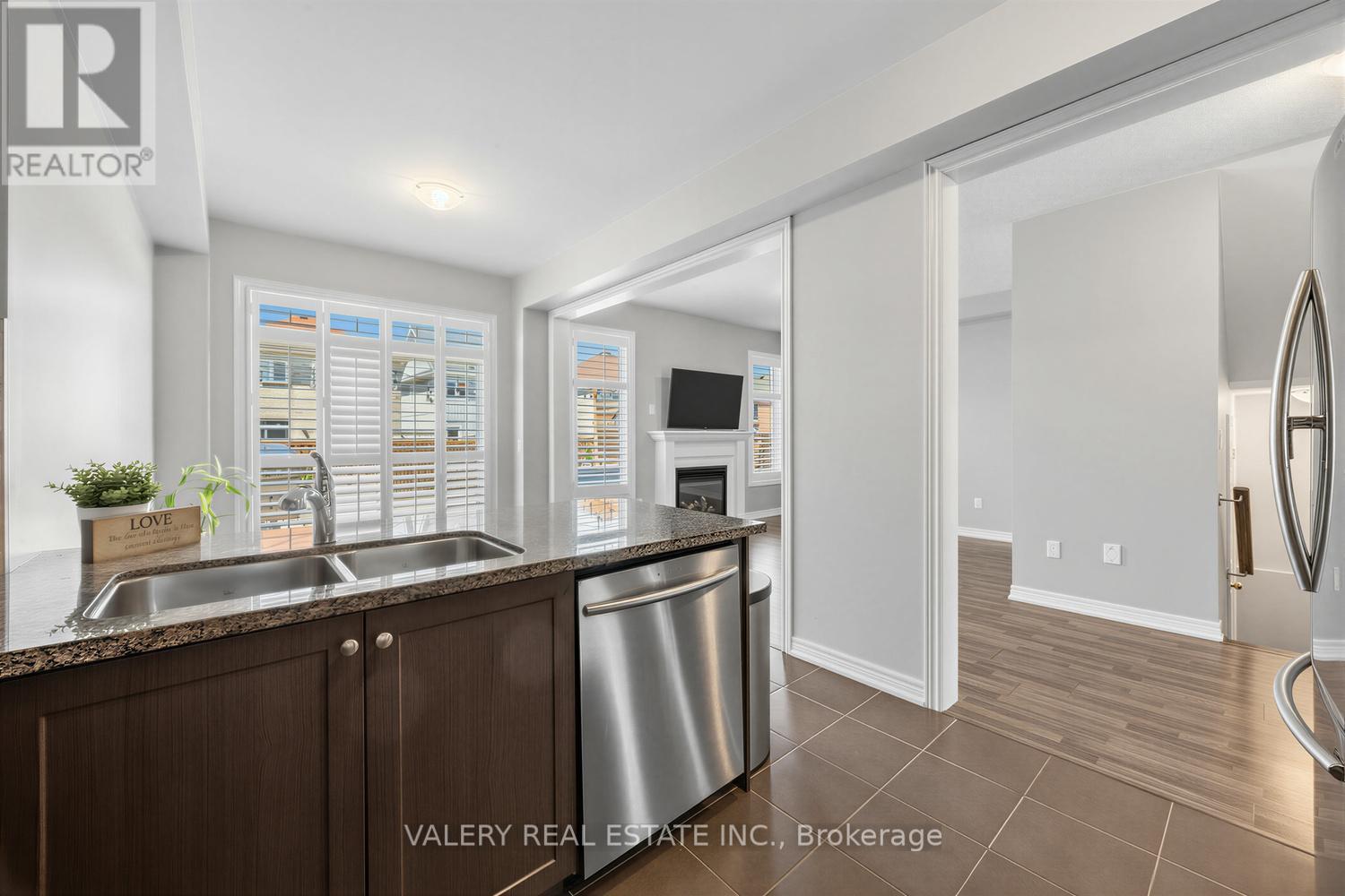 20 Mcdonald Cres Crescent, Clarington, Ontario  L1B 0E2 - Photo 13 - E13479002