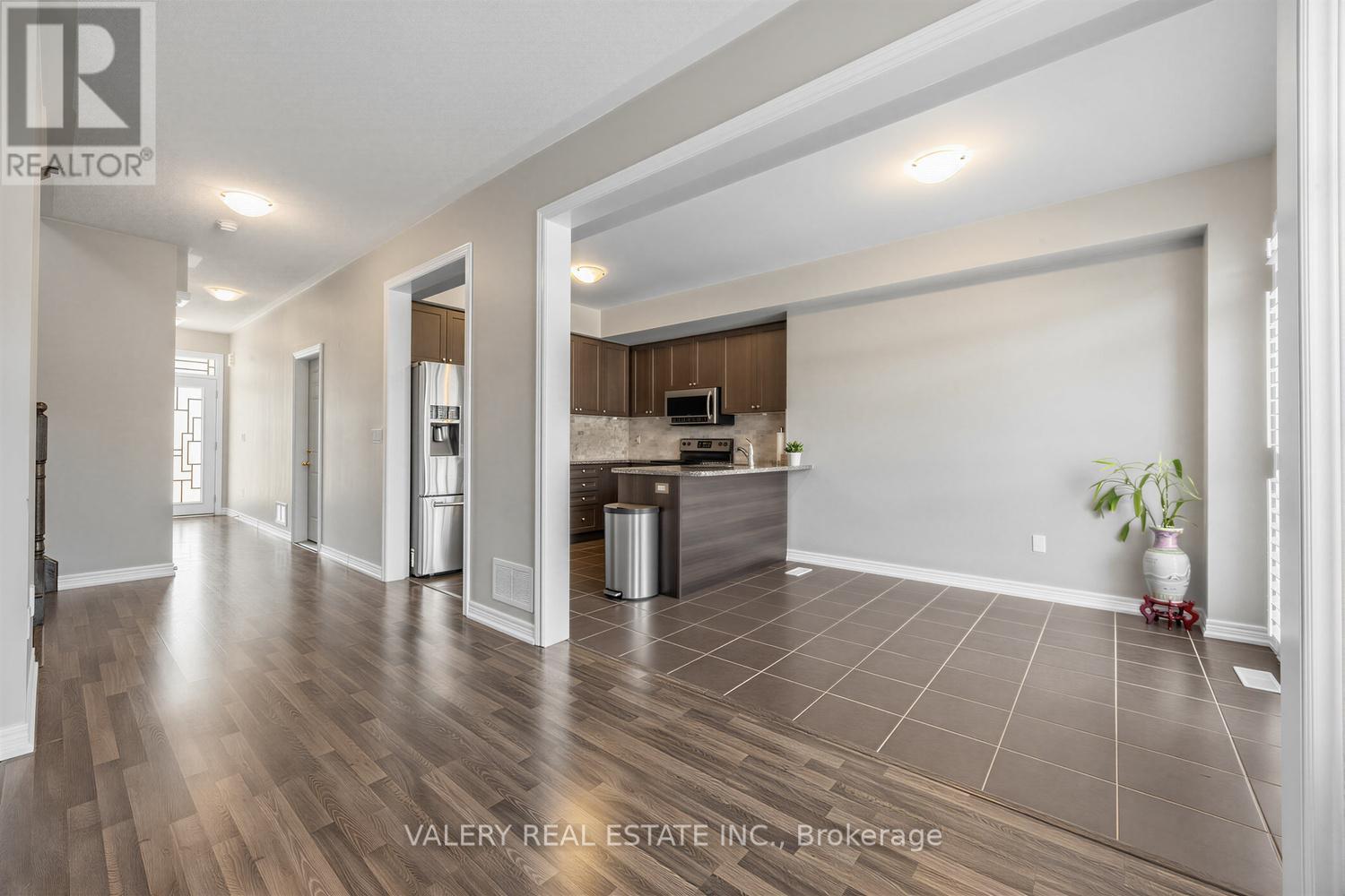 20 Mcdonald Cres Crescent, Clarington, Ontario  L1B 0E2 - Photo 7 - E13479002